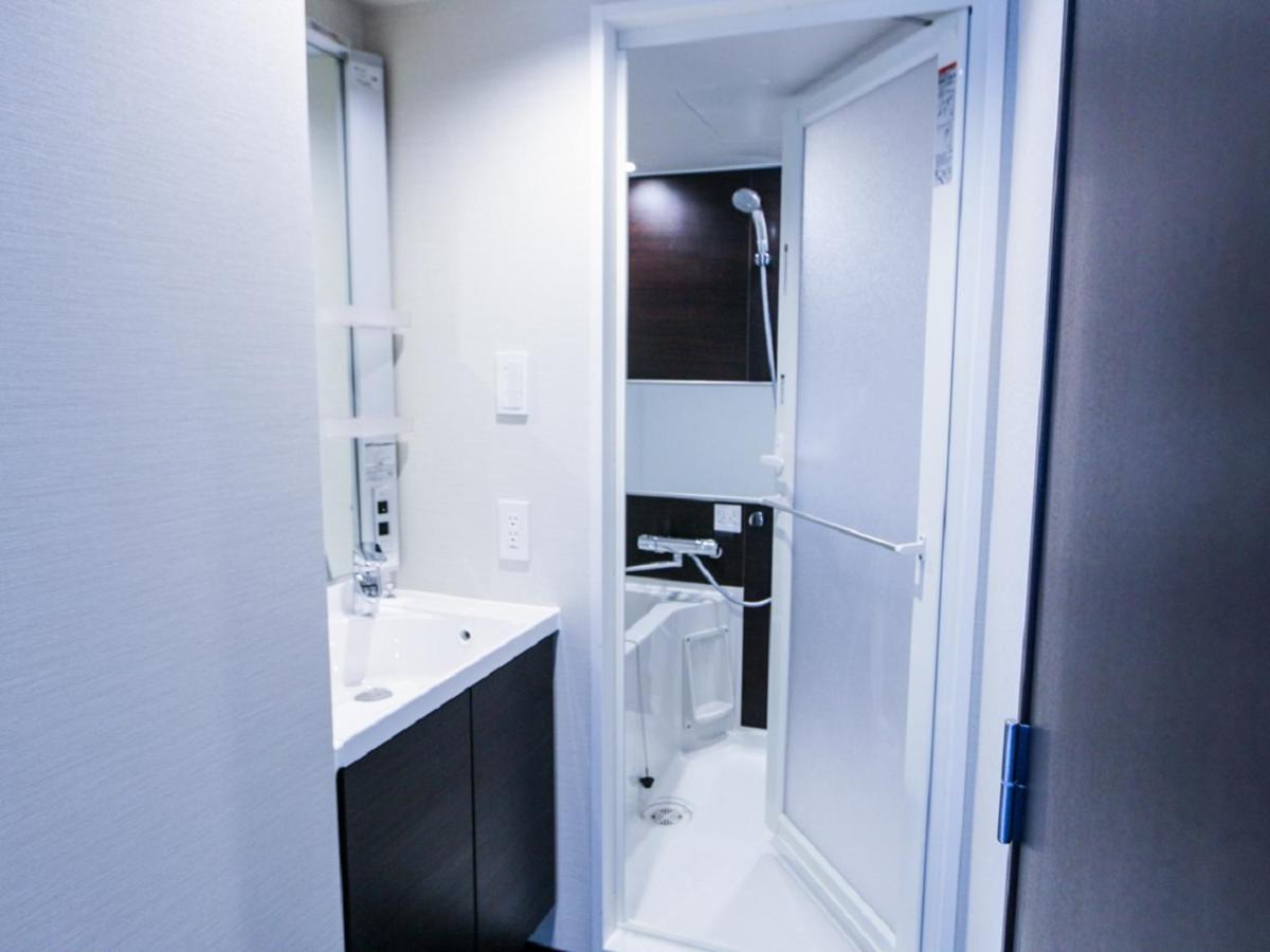 HOTEL LiVEMAX Yokohama Kannai Ekimae Eksteriør billede